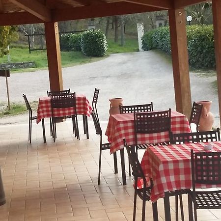 トーディ Agriturismo Poponiヴィラ エクステリア 写真