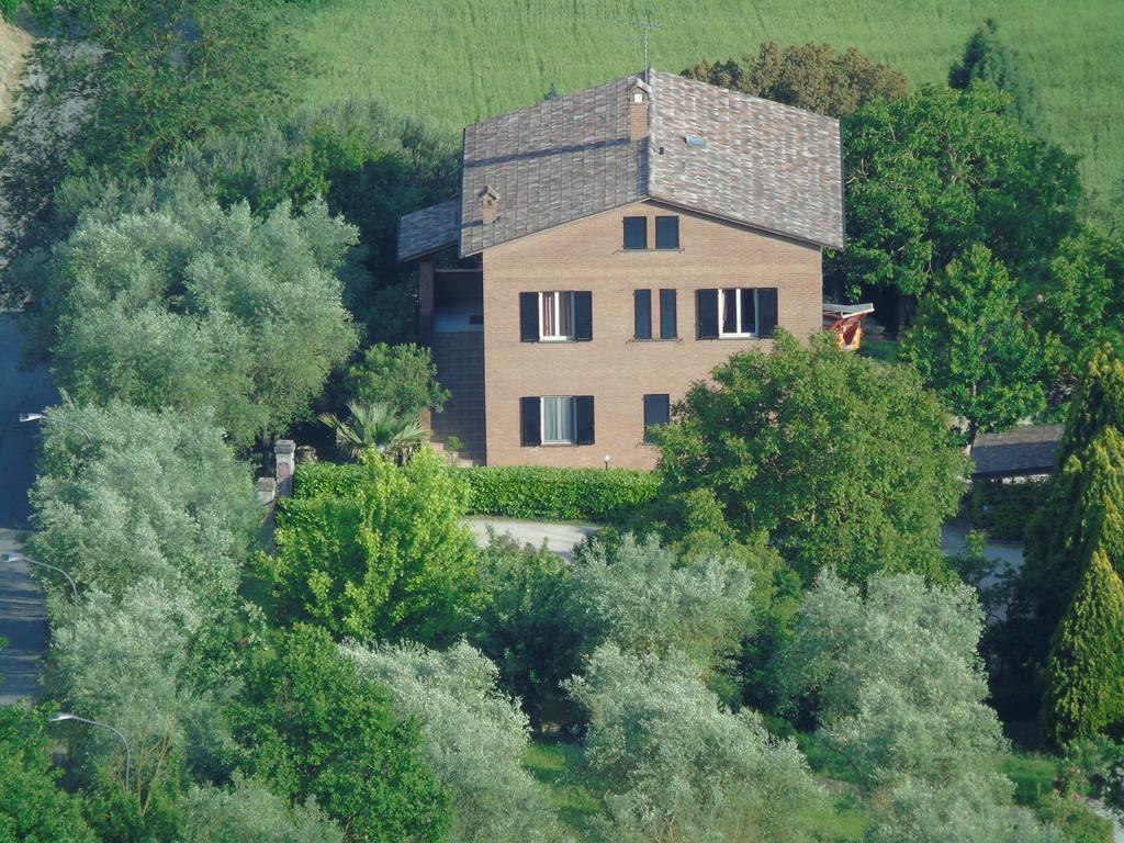 トーディ Agriturismo Poponiヴィラ エクステリア 写真