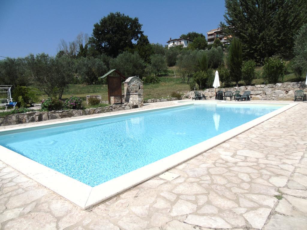 トーディ Agriturismo Poponiヴィラ エクステリア 写真